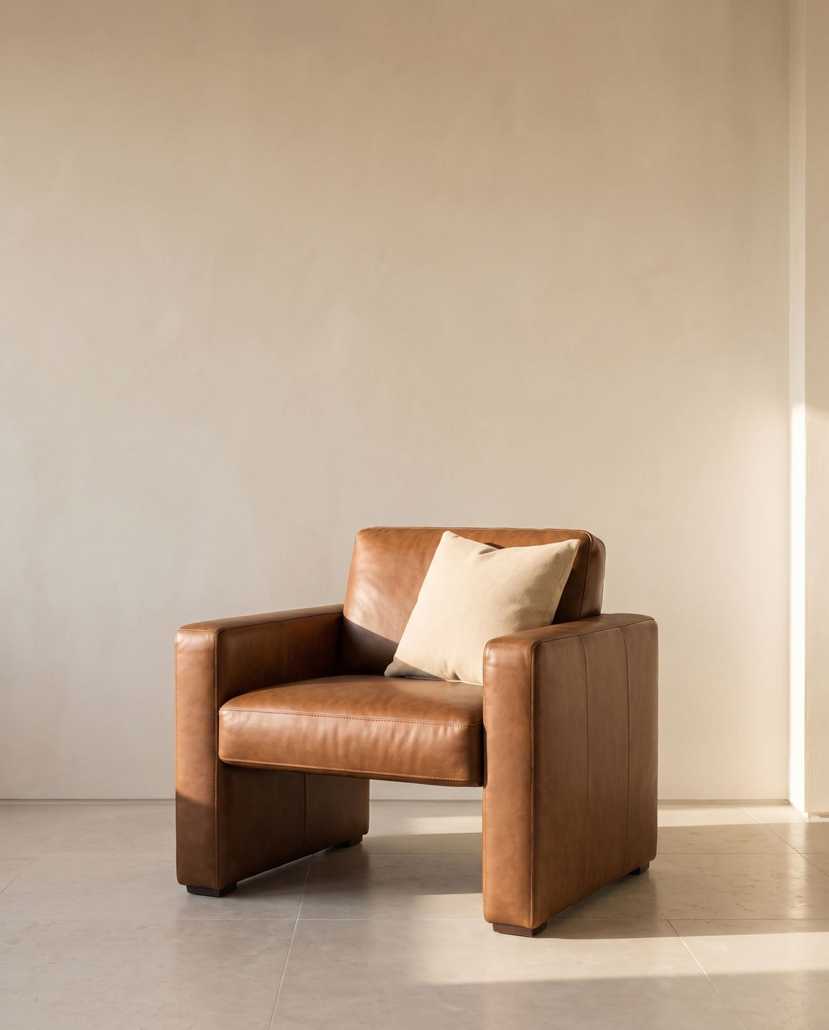 Boston Accent Chair in tobacco leather
