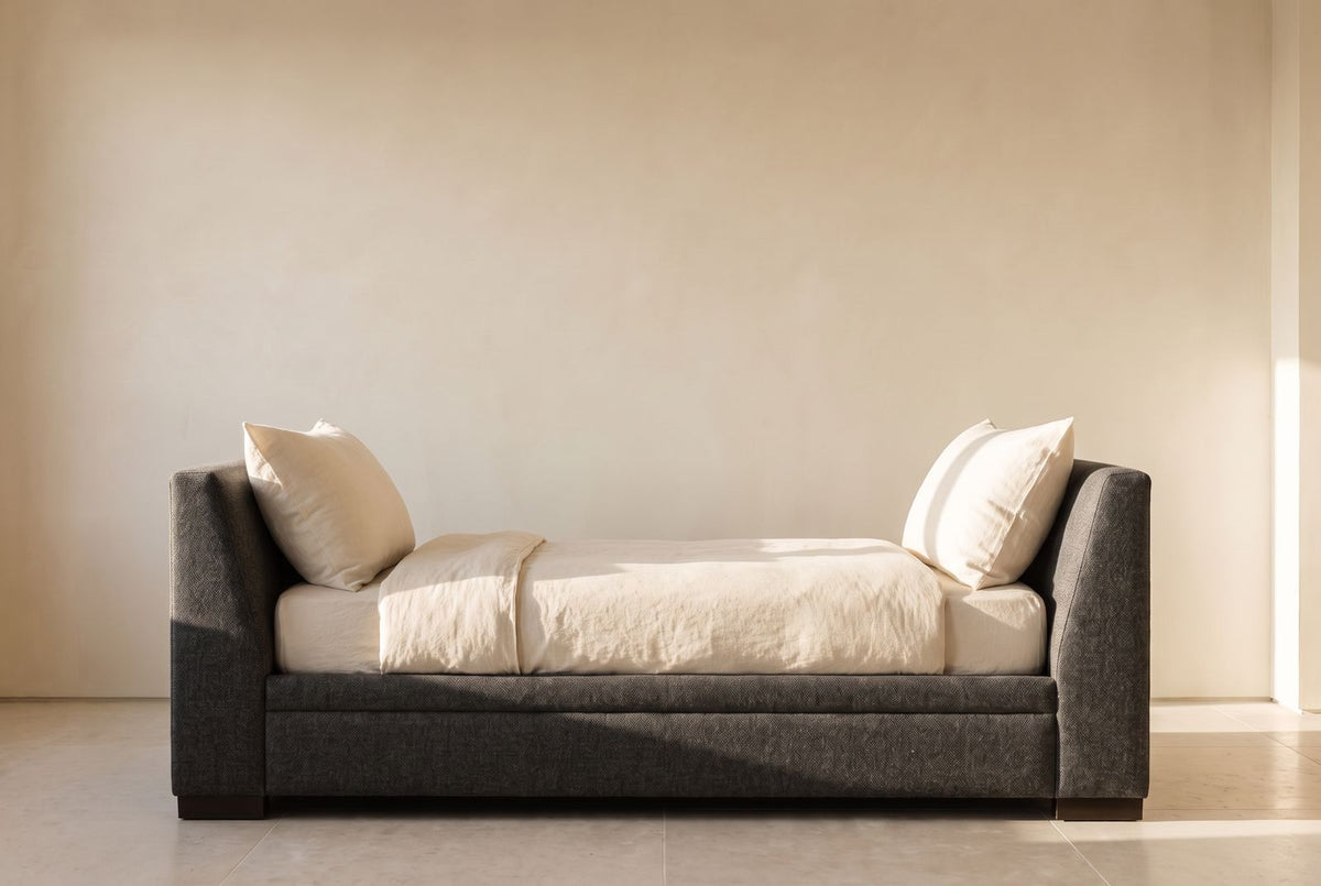 Dawn Daybed in charcoal heathered wool